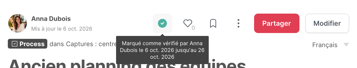 Le badge vert de vérification d’un article, avec son info-bulle